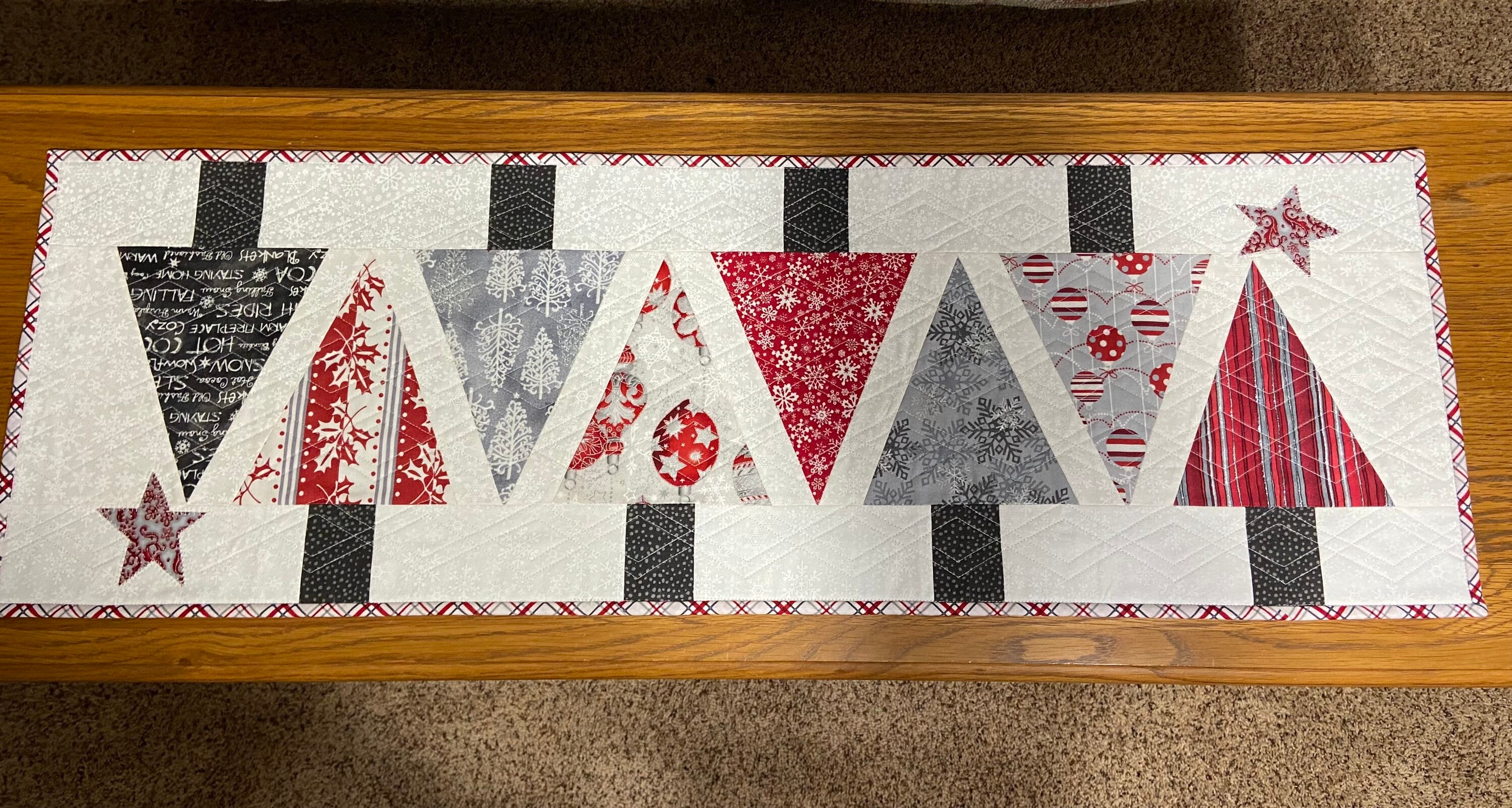 Quilted Christmas Tree Table Runner Red and Gray Decor Sofa Etsy