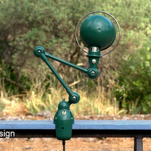 JIELDE lamp Made in France Lyon 1950, 2 x 25cm 9,8inch arms + fixing clamp. Restored.