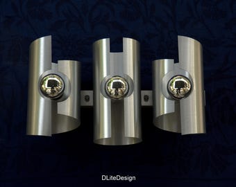 Large 3-light brushed aluminium wall lamp Vintage 70s    NO SHIPPING USA