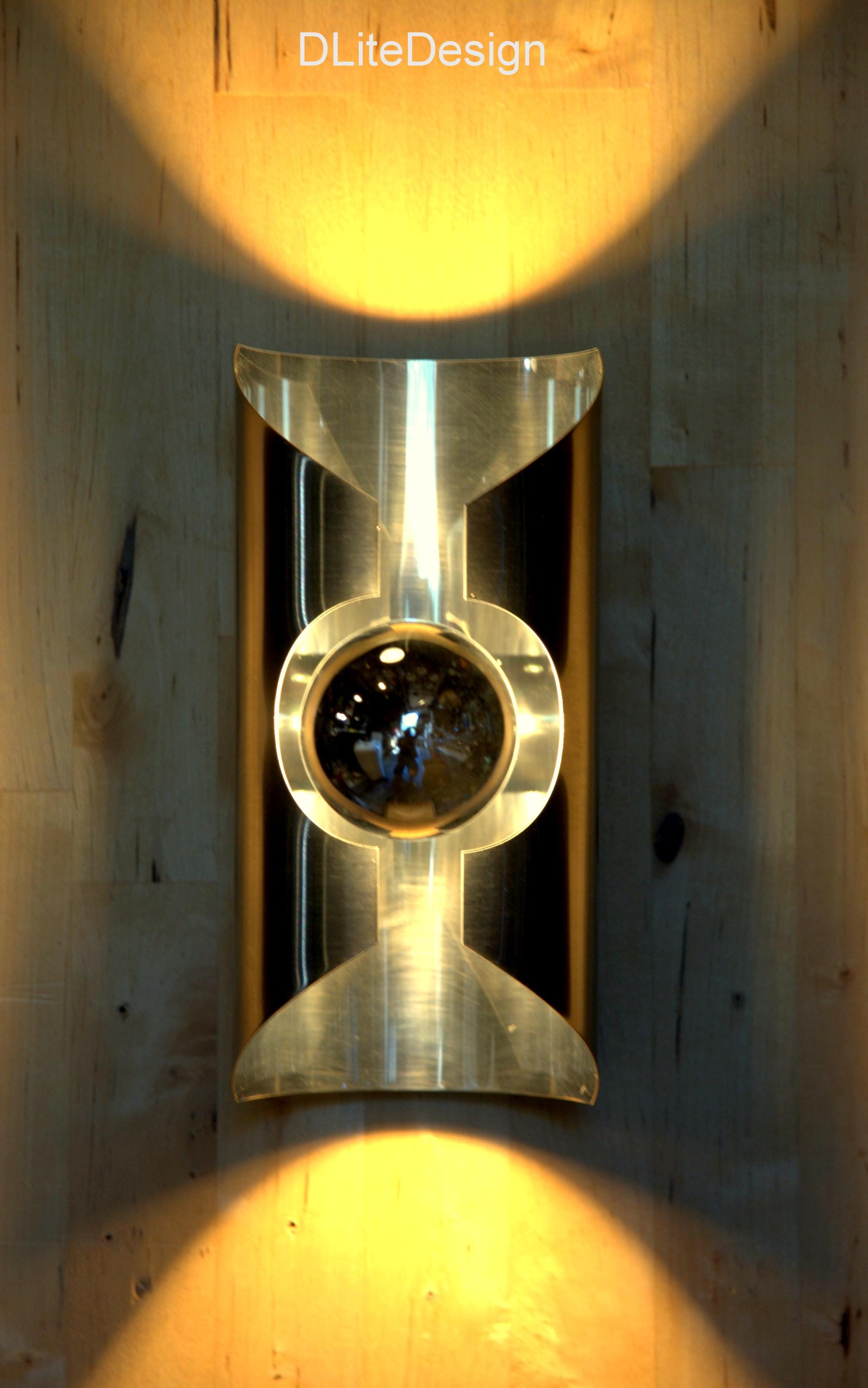 Lampe space age allemande opaline et métal chromé 1970