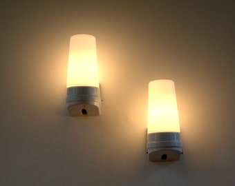 Paire wall light Sigvard Bernadotte model 6080   NO SHIPPING USA