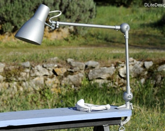 Workshop lamp Lumina year 50 Restored.    NO SHIPPING USA