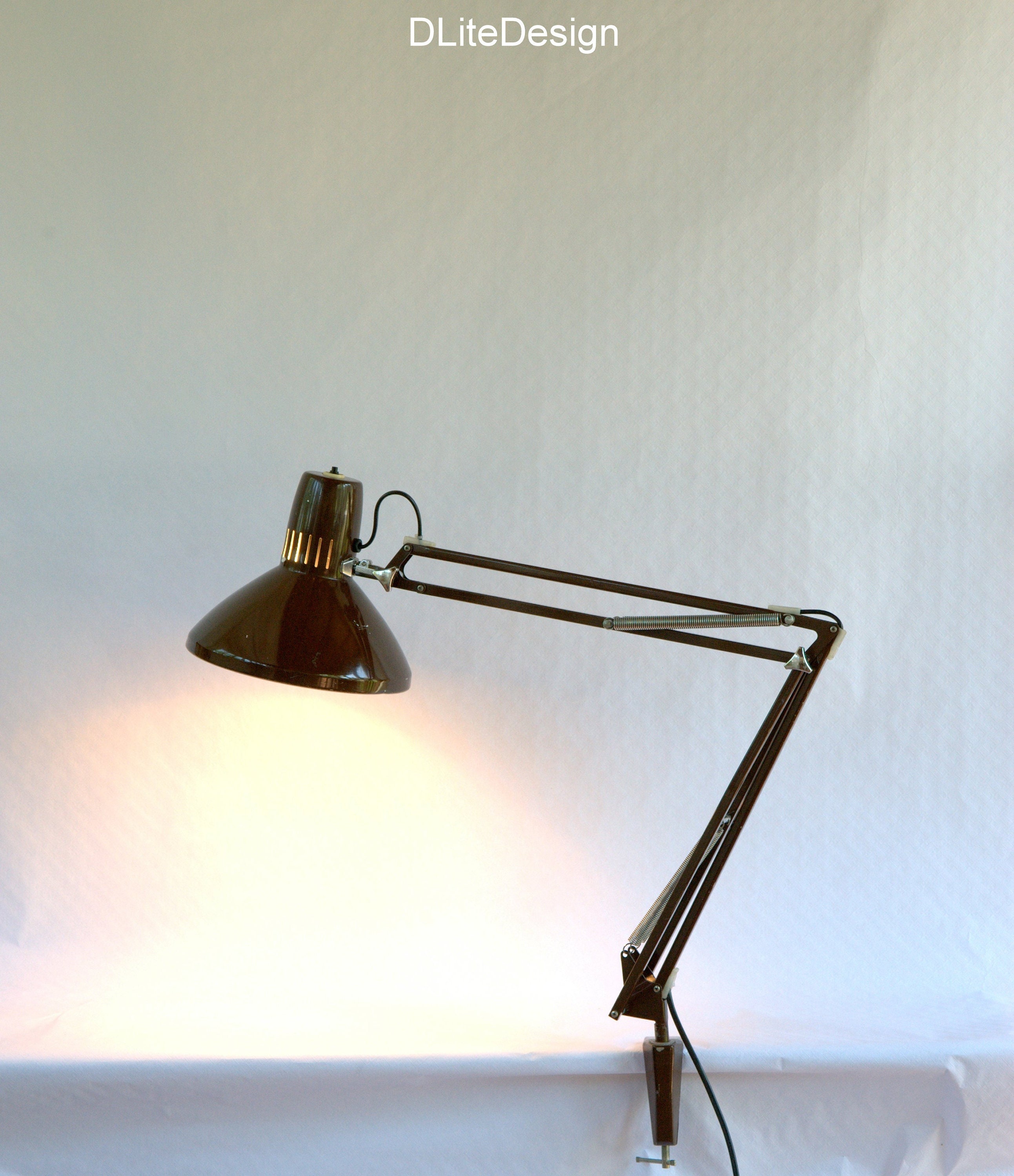 Lampe de bureau industriel en fer marron Present time - La déco 2B