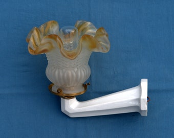 Authentic porcelain wall lamp Art Deco 1930   NO SHIPPING USA