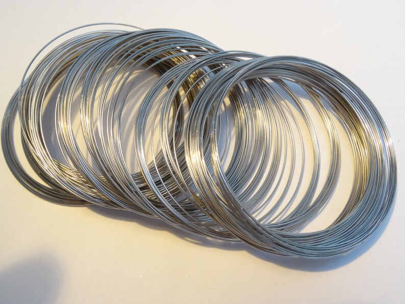 200 Loops Memory Wire 65mm-70mm Silver Tone FD1342 image 2