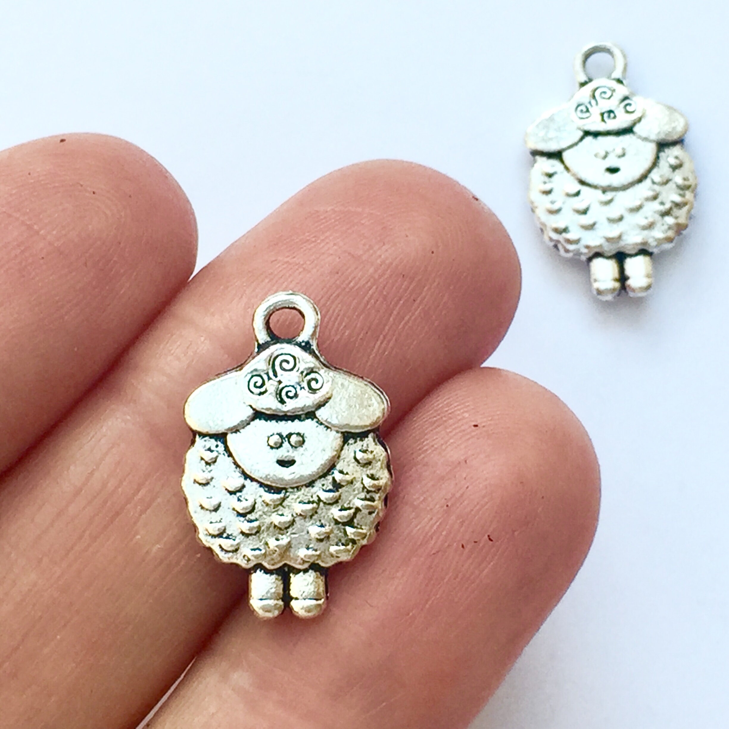 4 Sheep Charms Antique Silver Tone SHEEP05 Etsy