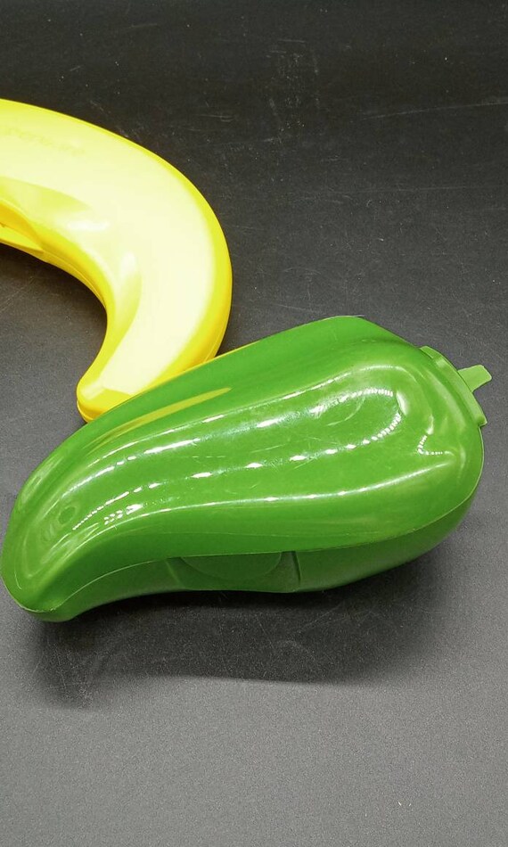 Tupperware Forget Me Not Fruit Veggie Keepers - Etsy