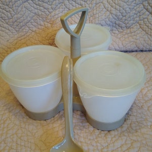 Complete Tupperware Condiment Caddy