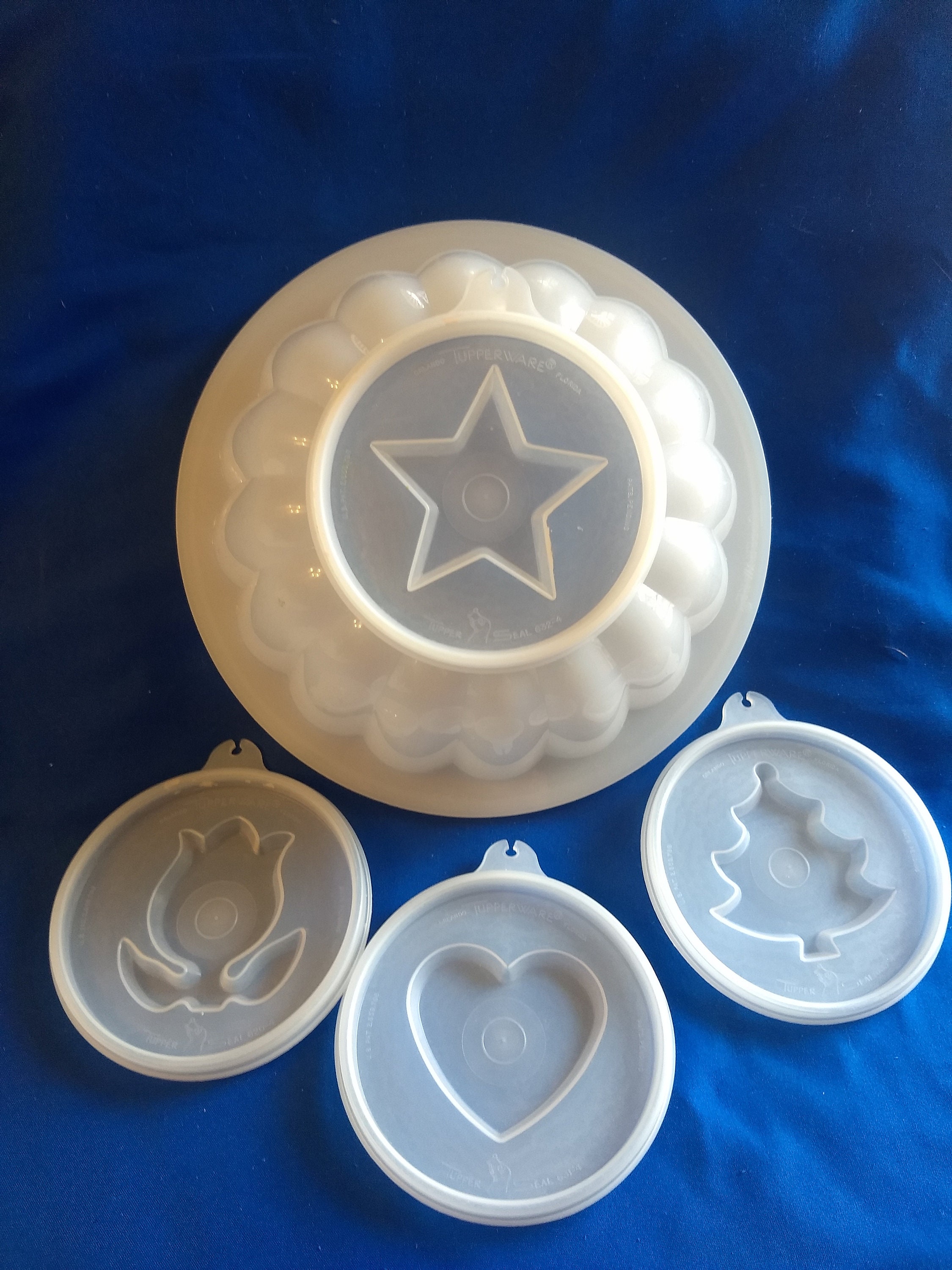 Vintage Tupperware Jel-N-Serve Complete Set Vintage Tupperware Jel-N-Serve Complete Set