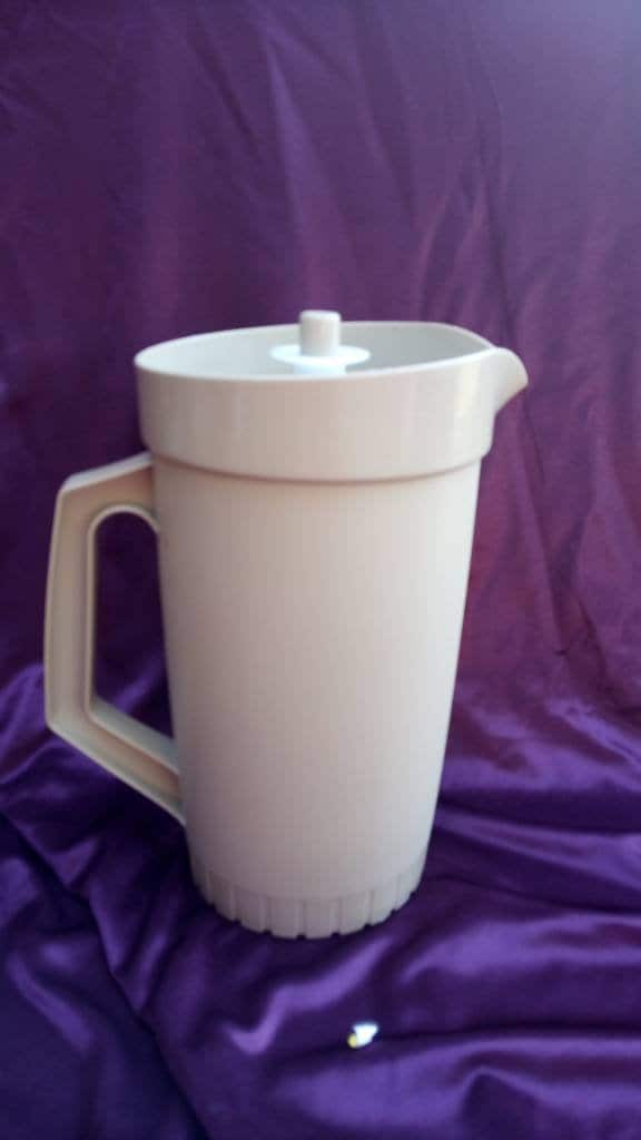 Vintage Tupperware 2 Qt Beverage Container or Pitcher, Handle CHOICE,  Sheer, 587 Milk, Juice, Drink Jug, Retro Kitchen, Lemonade,serving 