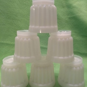 Vintage Tupperware  Individual Jel Molds