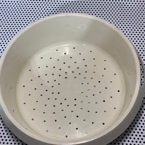Tupperware Seal N Serve Steamer Basket
