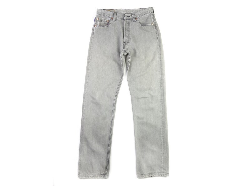 size 28 jeans levis