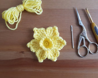 Beginner Friendly Crochet Daffodil Pattern (PDF DOWNLOAD) Brooch Buttonhole Corsage Mother's Day St David's Day Christmas Present