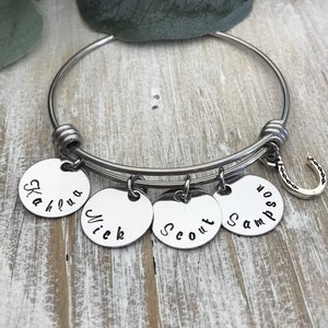 Personalized Pet Horse Bangle, Horse Shoe Charm, Personalized Horse Jewelry, Custom Horse Jewelry, Equestrian Bracelet, Animal Lover Gift