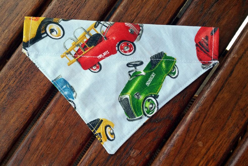 Model Cars Print Dog and Pet Bandanna Antique Cars Fabric Print Pet Bandana Over the Collar Dog Bandana Vintage Cars Print Dog Bandana