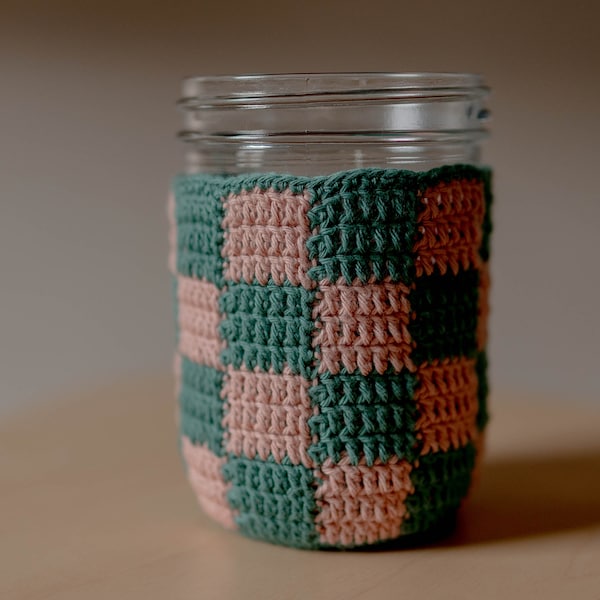 Crochet Checkered Mason Jar Coozie Pattern