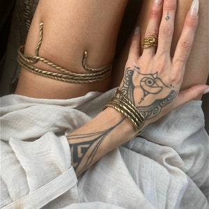 Loose Rope Garter