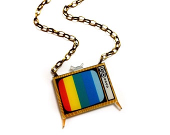 Retro, Vintage, Pop Art style Television pendant, 50's- 60's TV necklace, Geeky, Collar Statement necklace Great Gift for couch potatoes