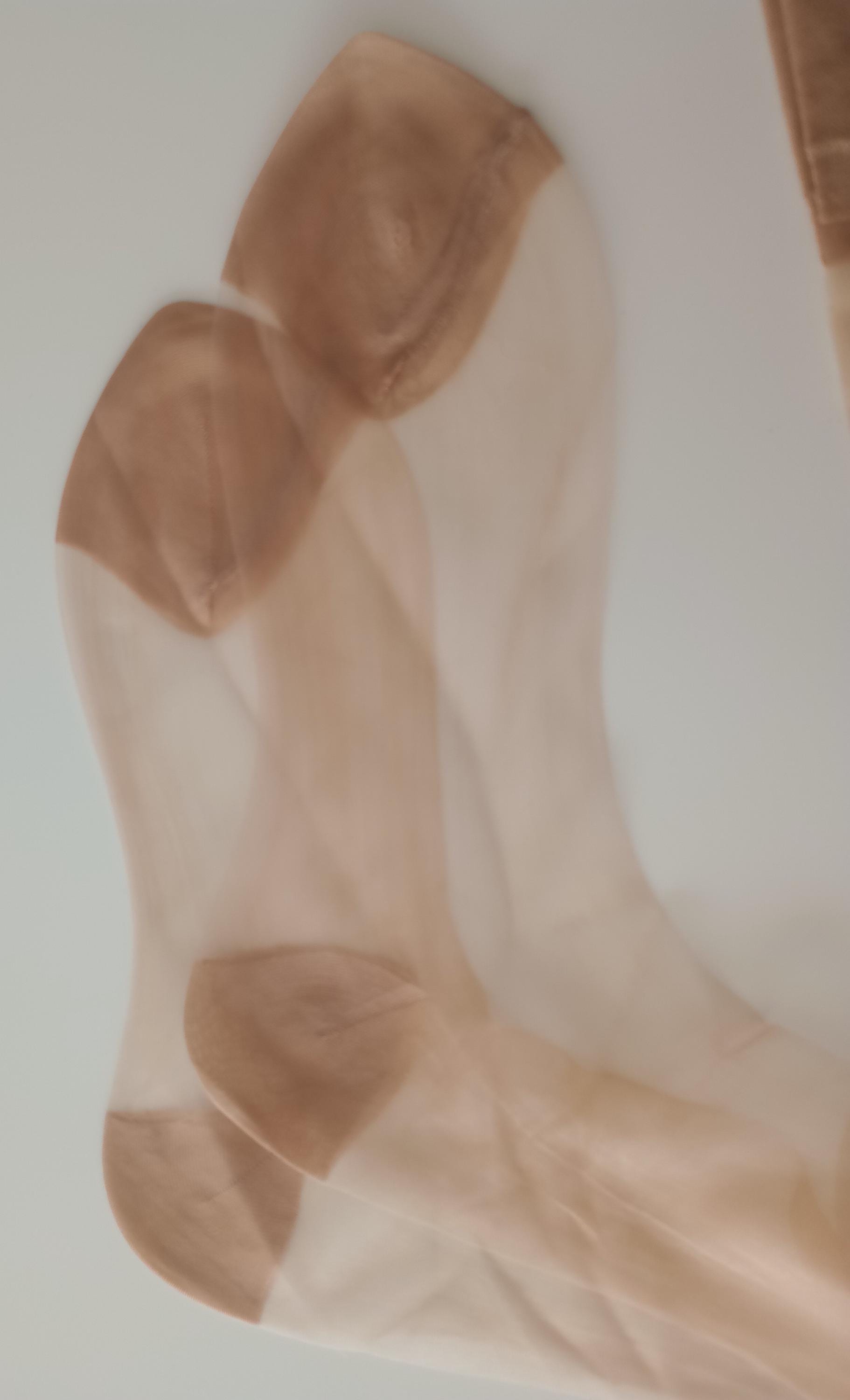 1 PAIR VINTAGE PAQUET Seamless Hosiery RHT, Various Sizes