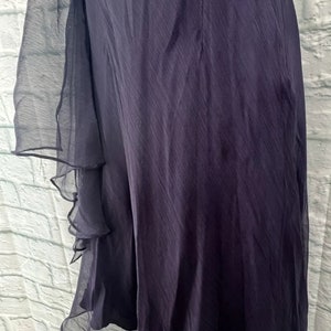 Stunning Ultra Feminine Chiffon Dress In Purple Size 8