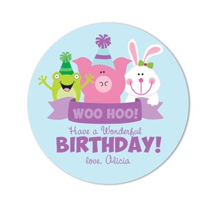 Anniversaire de Zoo pour enfants, des animaux de ferme d’anniversaire autocollant, les enfants heureux anniversaire étiquettes et étiquettes pour des faveurs du présents. Cochon, grenouille, lapin