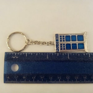 Doctor Who / TARDIS Key Chain image 2