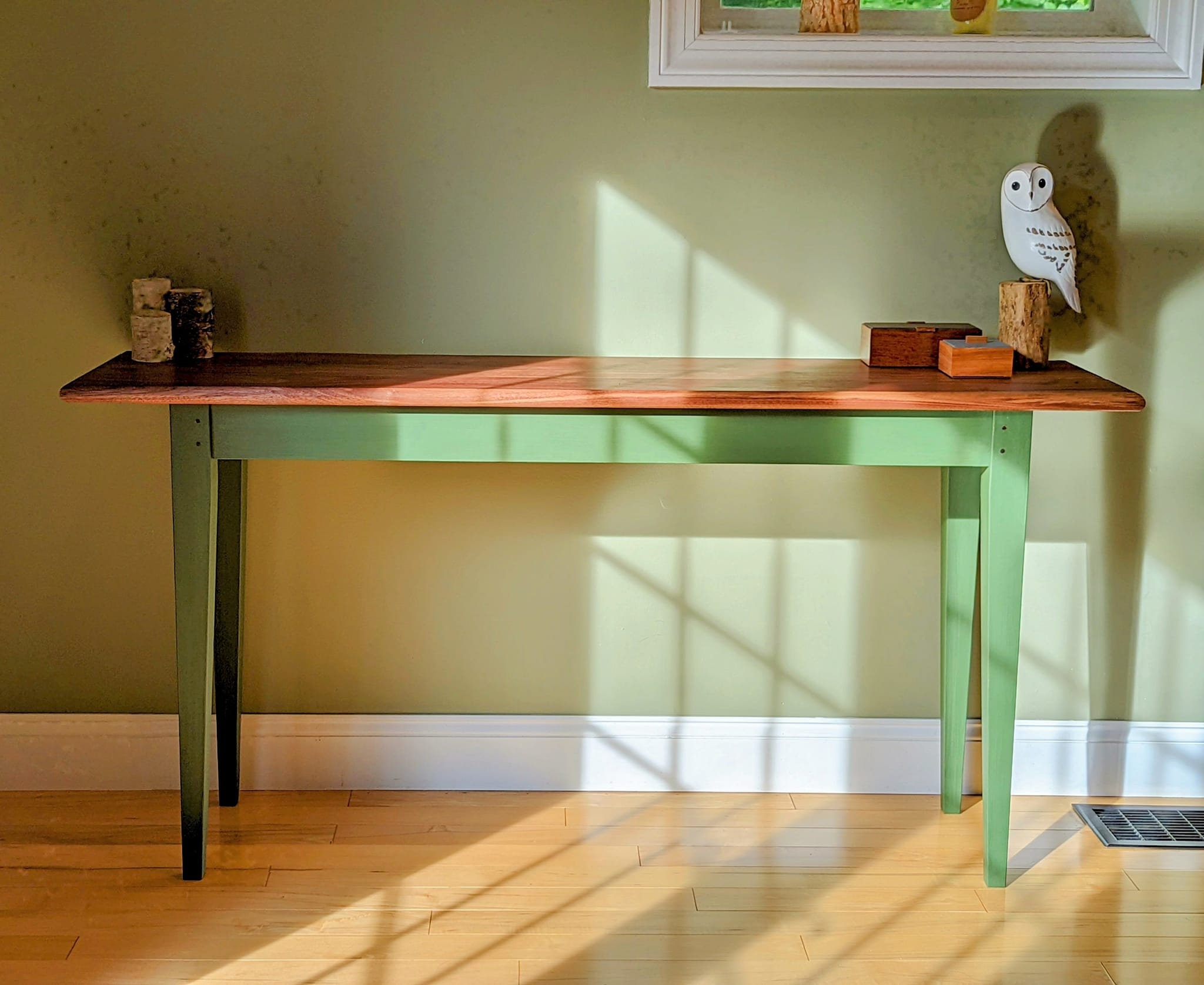 Shaker style 2024 sofa table