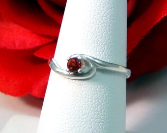 Natural Mozambique Garnet Ring: Sterling Silver January Birthstone