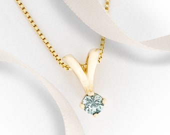 Natural Blue Green Sapphire 14K Yellow Gold Pendant Necklace