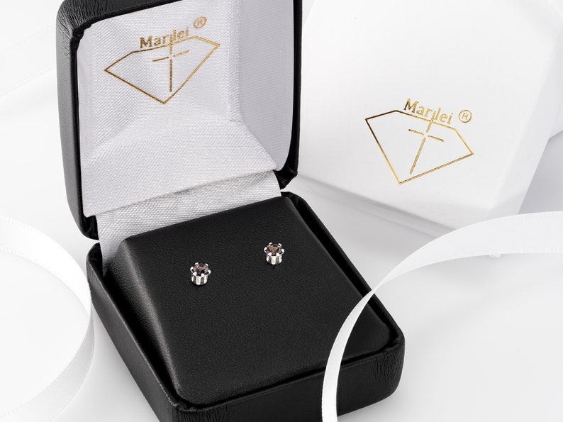 3mm smoky quartz earrings in black case