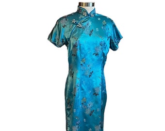 Robe fourreau en satin bleu, chinoiserie, robe de style cocktail robe vintage des années 1960