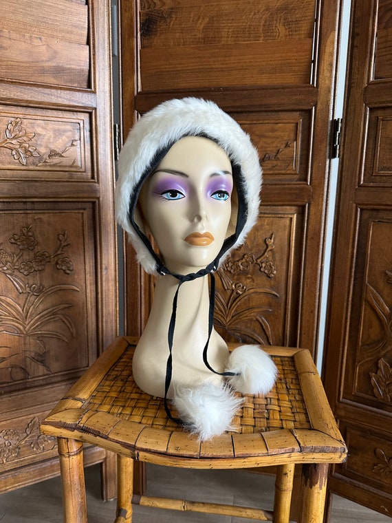Vintage 1950’s White Fur Hat, Made in Italy, Pom … - image 8
