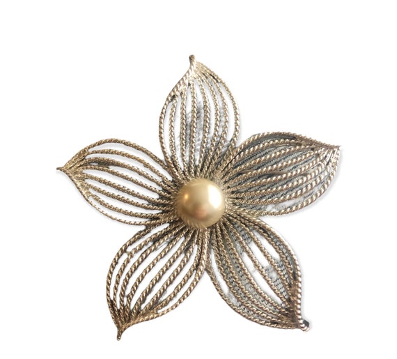 Vintage Flower Brooch, Pearl Pin, Flower Pin