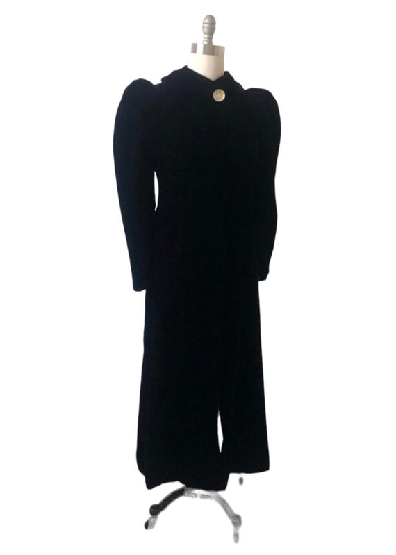 Black velvet long opera evening coat discount