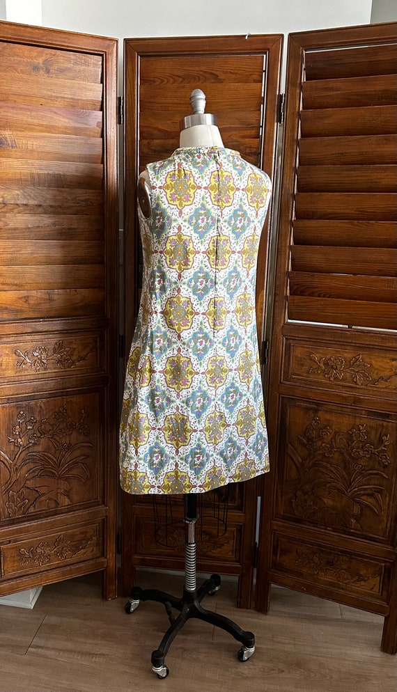 Vintage 1960’s Shift style spring dress cotton ma… - image 5