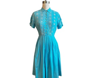 Vintage 1950’s blue cotton spring dress   Fit & Flare style , Summer Dress, Vicky Vaughn label, patio dress