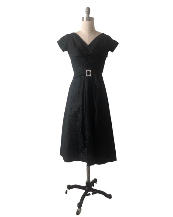 Vintage 1950’s Taffeta  Black Cocktail Dress , Pa… - image 3