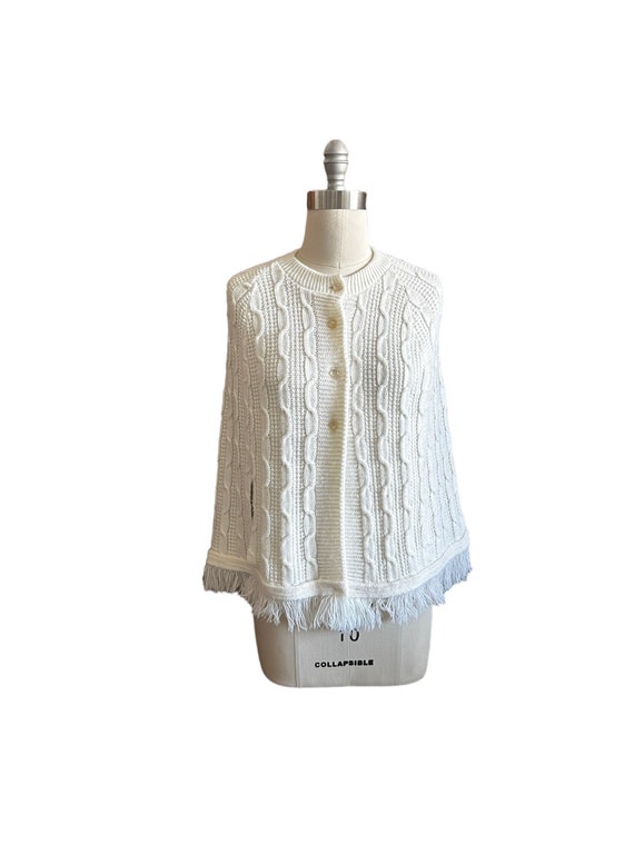 Vintage White Knit Spring Cape, Poncho, 1960’s Vi… - image 1