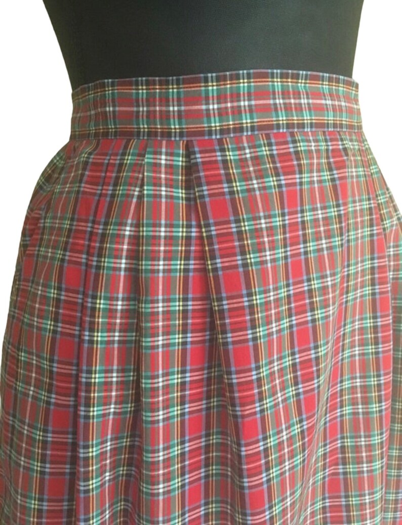 vintage red plaid cotton skirt midi length. Holiday plaid preppy style. post horn label