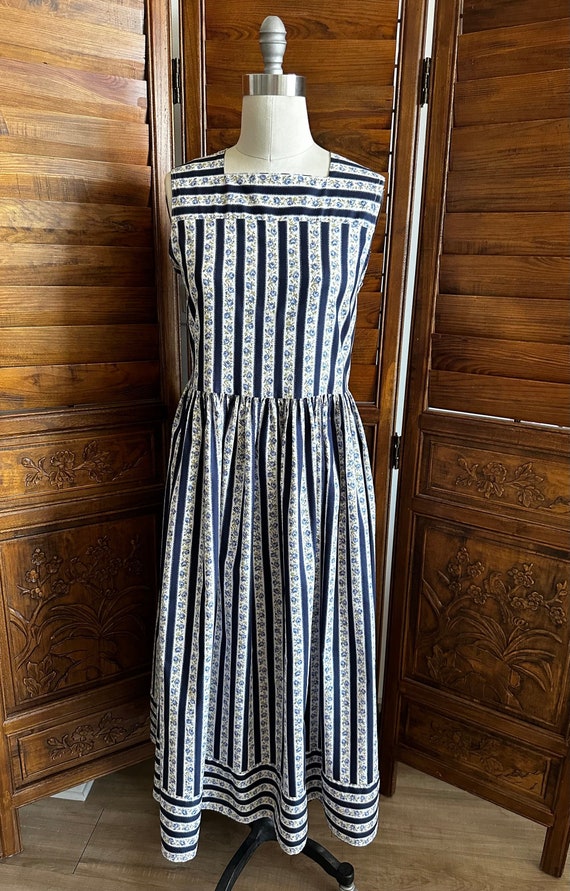 Vintage Laura Ashley cotton floral summer dress