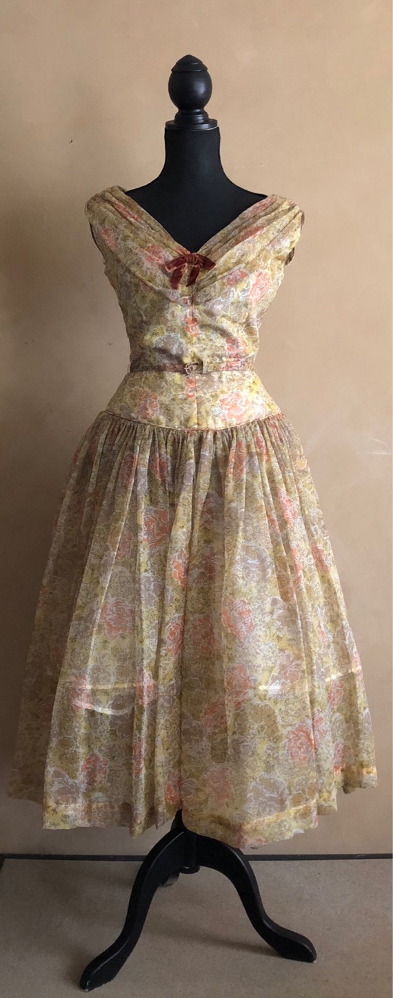 Vintage 50's Dress ~ Lovely Floral Chiffon Full Sk