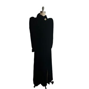 Vintage long black velvet opera coat,  full length,  Victorian style