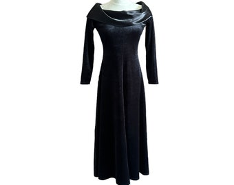 Vintage Black Velvet dress, holiday dress, party dress, special occasion dress