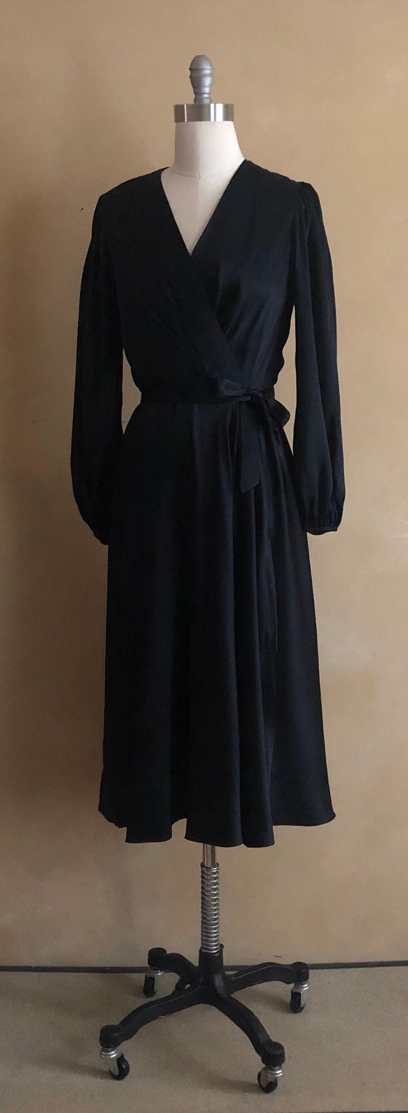 Black Silk Wrap Dress 70/'s Wrap Style ~ Pauline Trigere designer label for BERGDORF GOODMAN on The Plaza New York