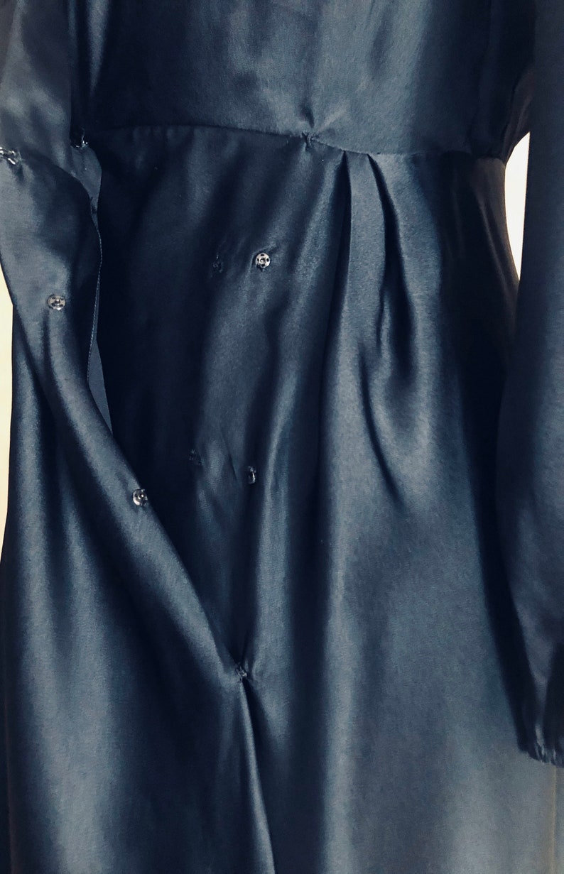 Black Silk Wrap Dress 70/'s Wrap Style ~ Pauline Trigere designer label for BERGDORF GOODMAN on The Plaza New York