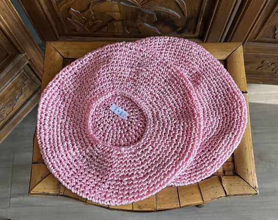 Vintage Pink Beret, 1970’s Vintage, Raffia - image 3