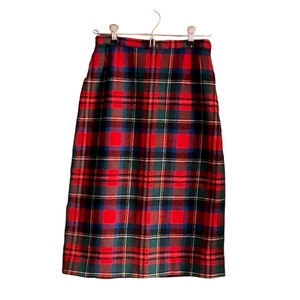 Vintage Pendleton red wool skirt, tartan plaid