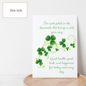 Tarjeta del Día de San Patricio para cada deseo de pétalo Archivo digital imprimible Shamrocks