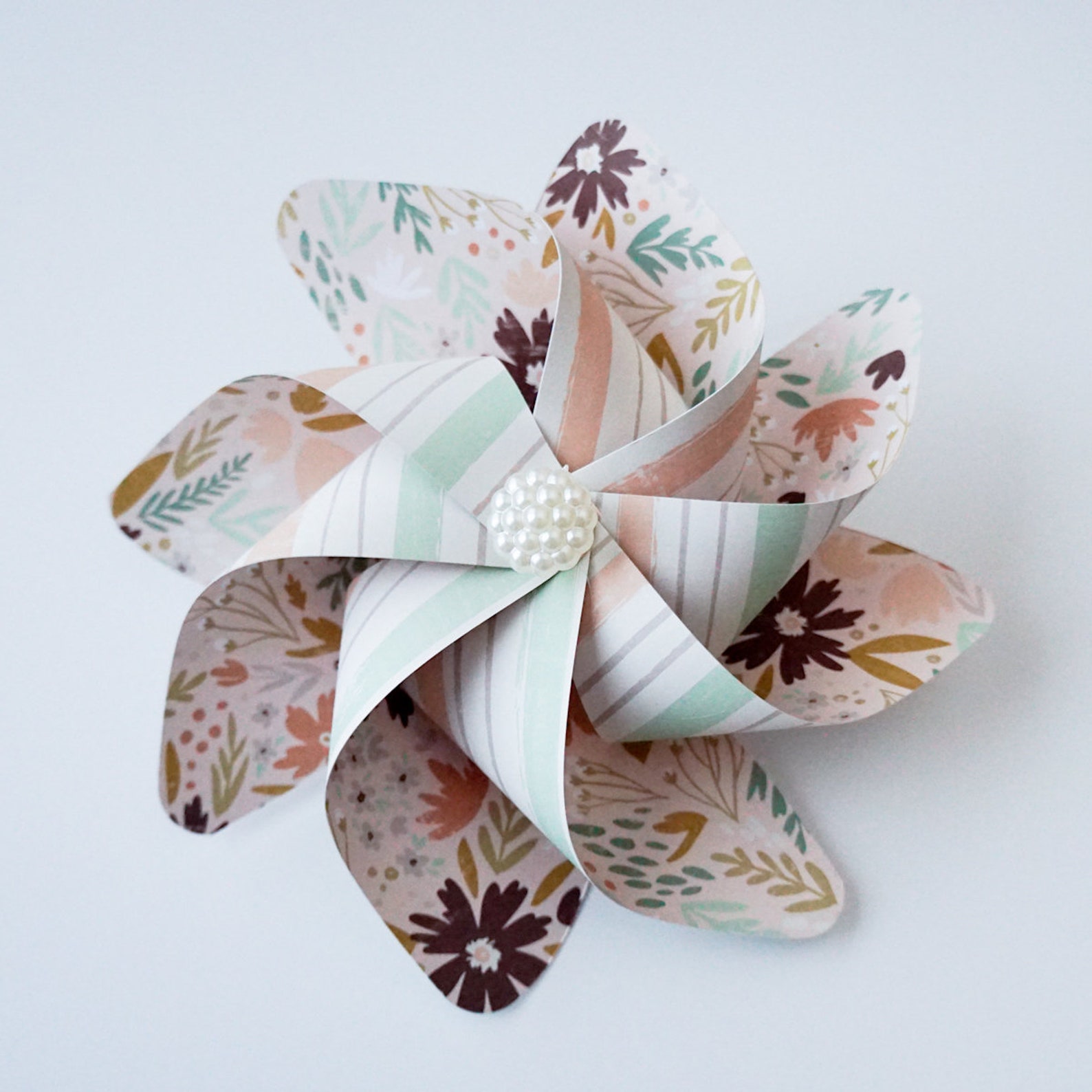 Pinwheels Muted Floral Prints 504 Flowers Set of 6 Etsy